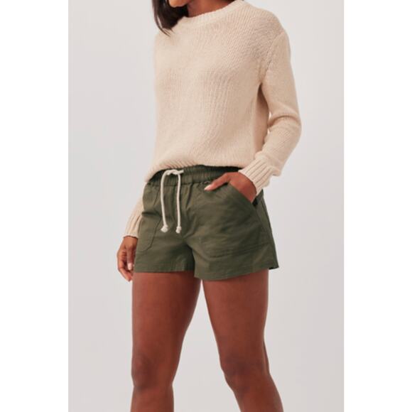 Pact Pants - Pact Organic Cotton Drawstring Twill Shorts Size: Medium Color: Green